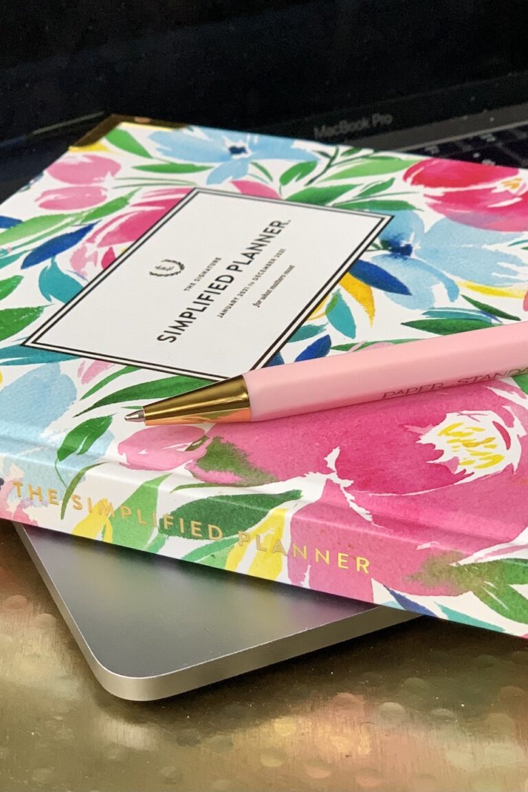 photo of floral Emily Ley weekly planner